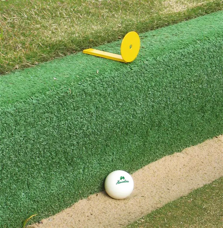 Jack marker on bank edited - Lawn Bowls Rules When The Jack Is In The Ditch | A Complete Guide