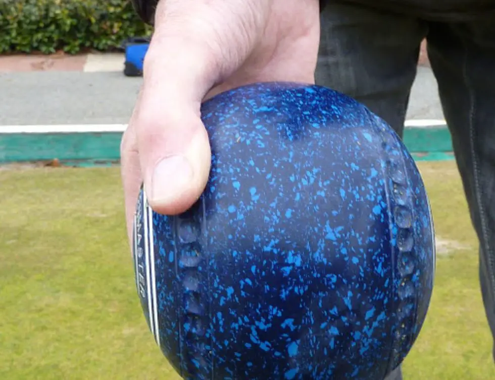 Dimple Gripped Lawn Bowl for lawn bowls