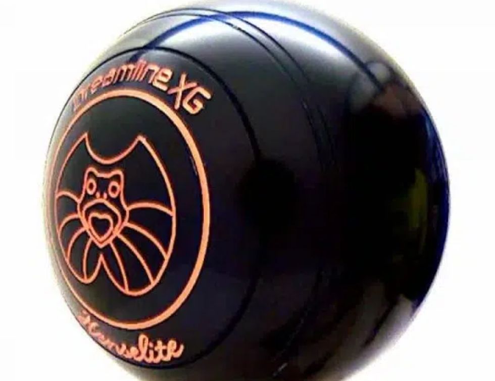 Ungripped Lawn Bowl for lawn bowls